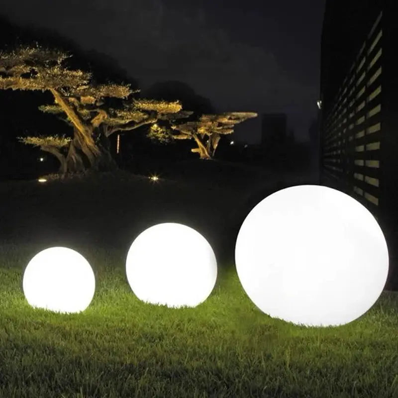 Boule Lumineuse LED pour Extérieurs.