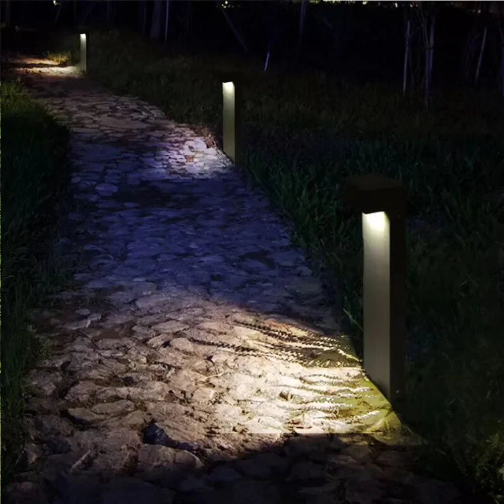 lumière moderne en aluminium pour jardin et chemin extérieur.