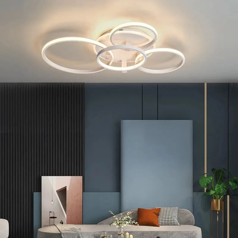 Lustre Moderne 5 Anneaux LED en Aluminium.