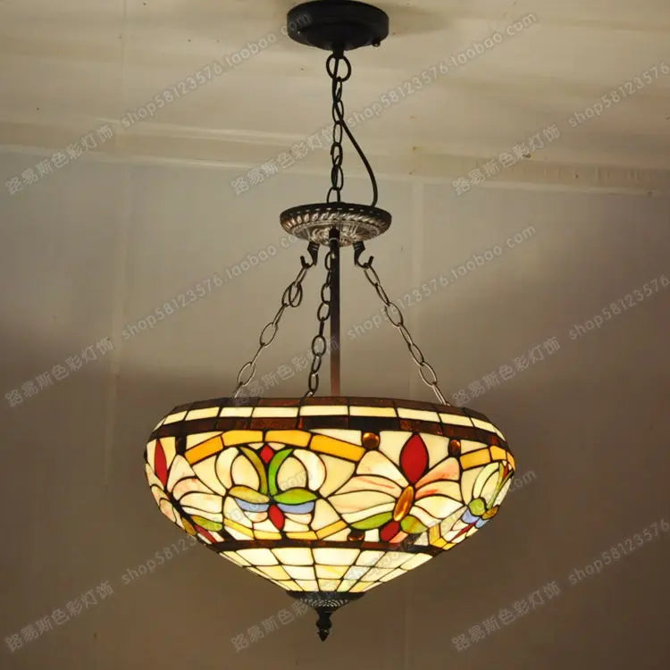 lustre rétro style européen lampes tiffany pour décoration intérieure Rayonnia_marketplace  Luminaire Rayonnia