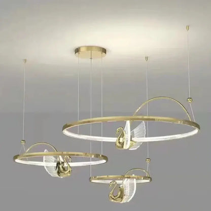 suspension moderne design pour intérieur élégant et créatif.