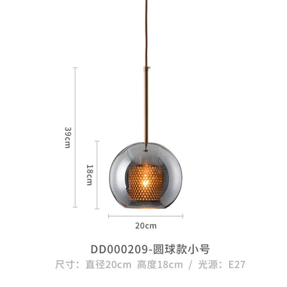 suspension moderne en verre pour décoration intérieure élégante.