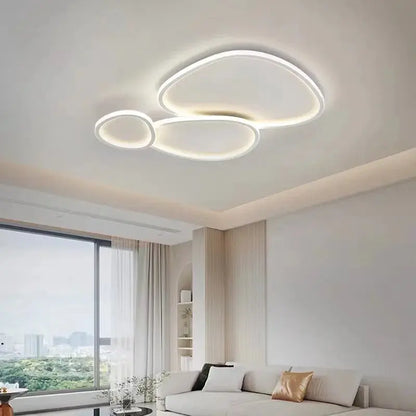 plafonnier led moderne pour une décoration intérieure élégante.