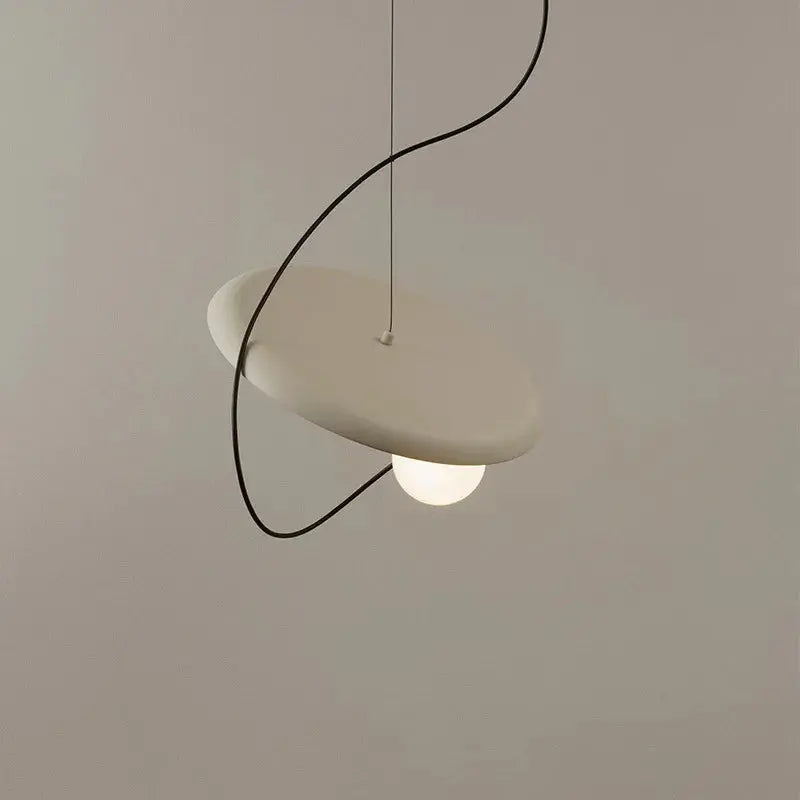 suspension led 3d design avec boule mobile et cordon ajustable.