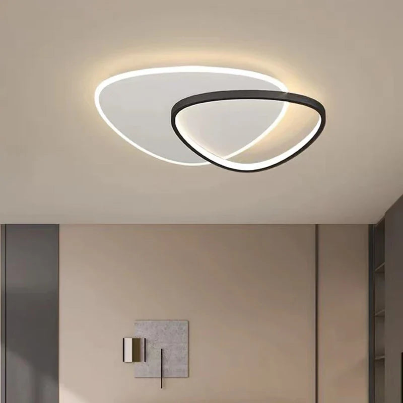 plafonnier led carré moderne avec télécommande pour décoration intérieure.