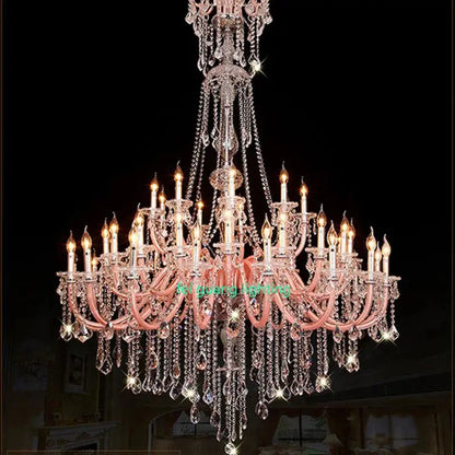 lustre moderne en cristal pour décoration intérieure élégante.