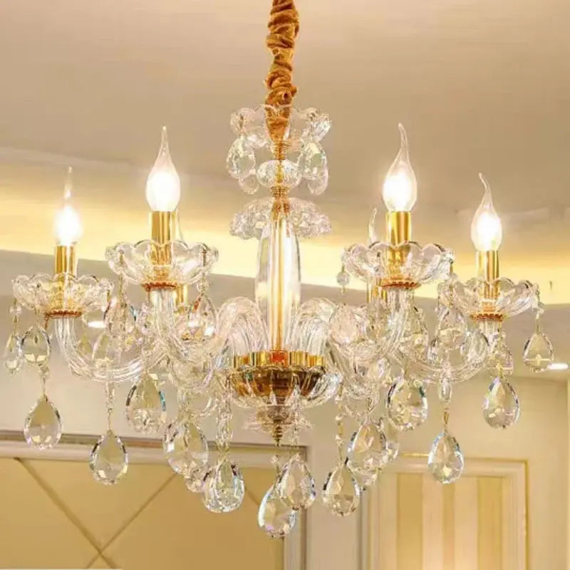 lustre en cristal transparent européen pour un éclairage luxueux.