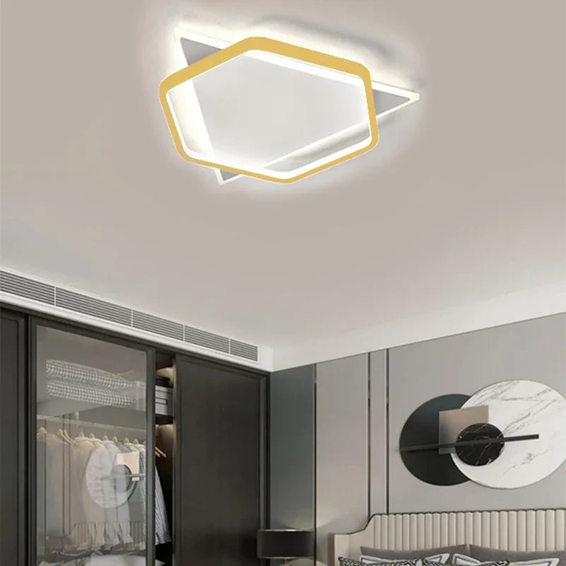 plafonnier led moderne pour décoration d'intérieur élégante.