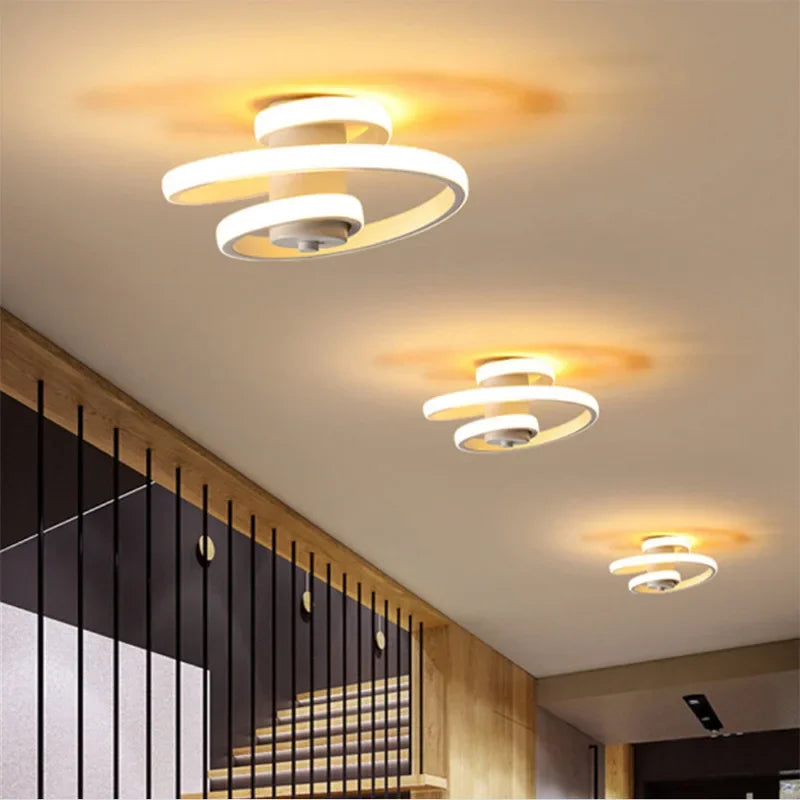 plafonnier à led moderne pour éclairage intérieur design.