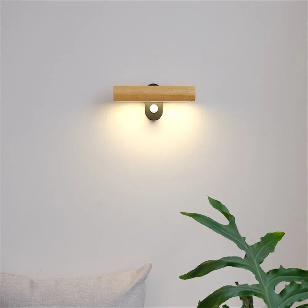 applique murale rotative minimaliste en bois avec interrupteur LED.