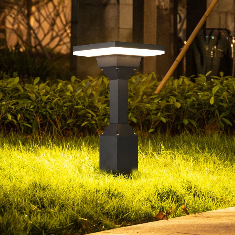 lampe borne led pour éclairage extérieur paysage.