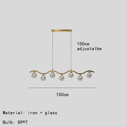 suspension moderne en verre et métal pour intérieur.